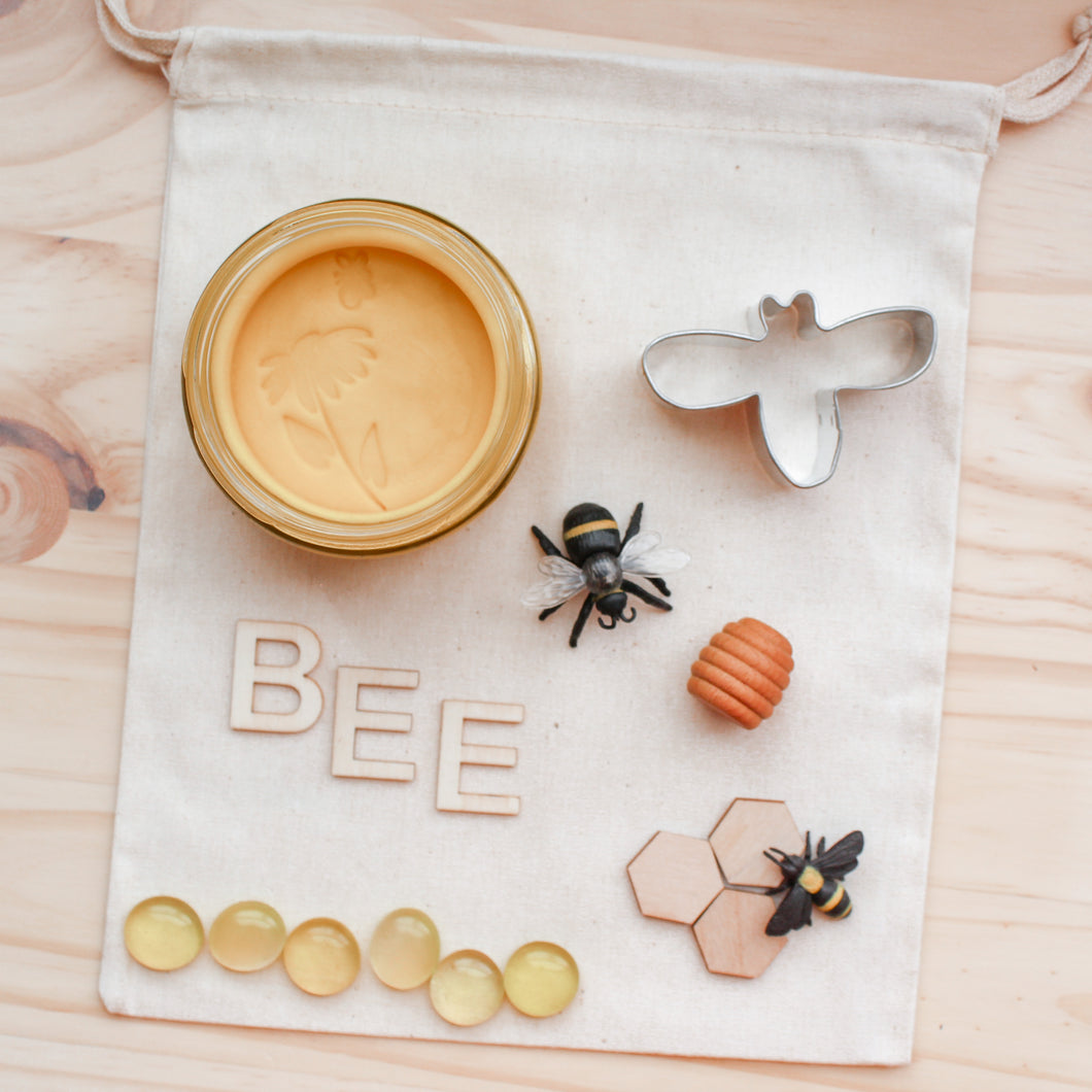 Bee Mini Play Kit